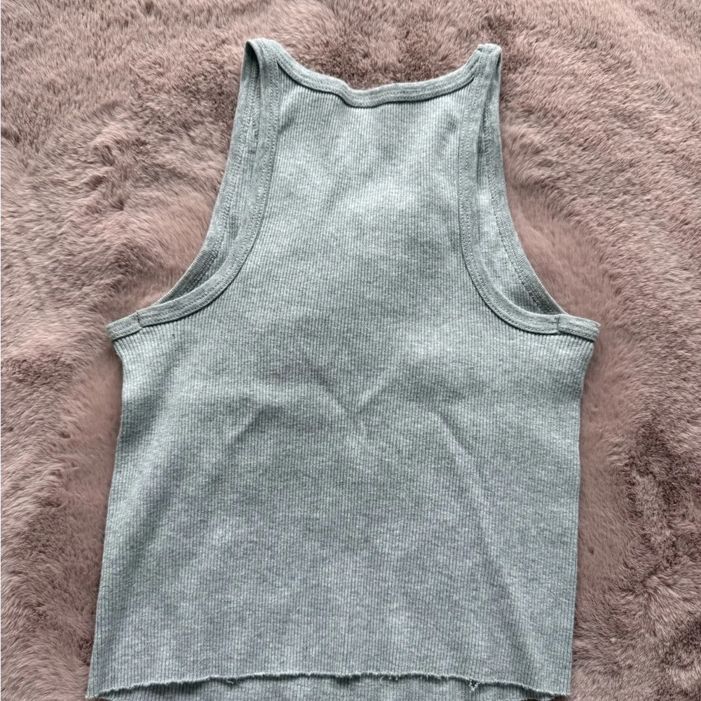 Gray Ribbed Tank Top - Picture 2 of 5